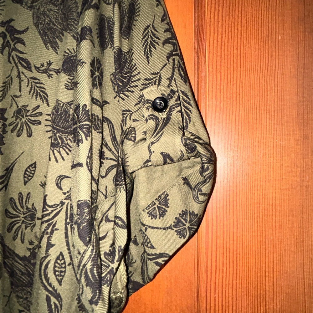 Midnight Hour Floral & Bird Button-Front Blouse - Picture 5 of 7